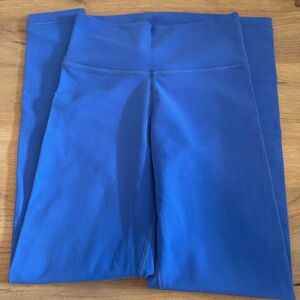 Aritzia TNA High-Waist Active Leggings - Size S - EUC - Back Logo Missing